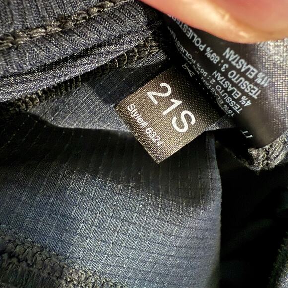 Kuhl Women's Weekendr Tight Performance Fabric Lightweight Black Size Large Reg - Picture 5 of 9